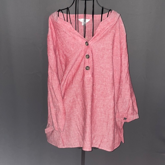 CJ Banks Tops - NWT CJ BANKS Women’s Blouse.  Size 1X